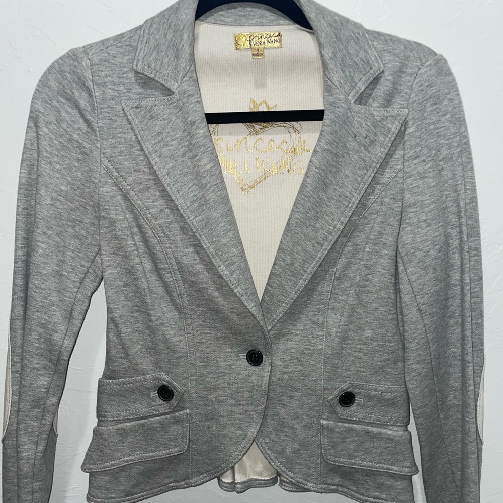 Princess Vera Wang business casual waist length jacket. Size small, 100% cotton.